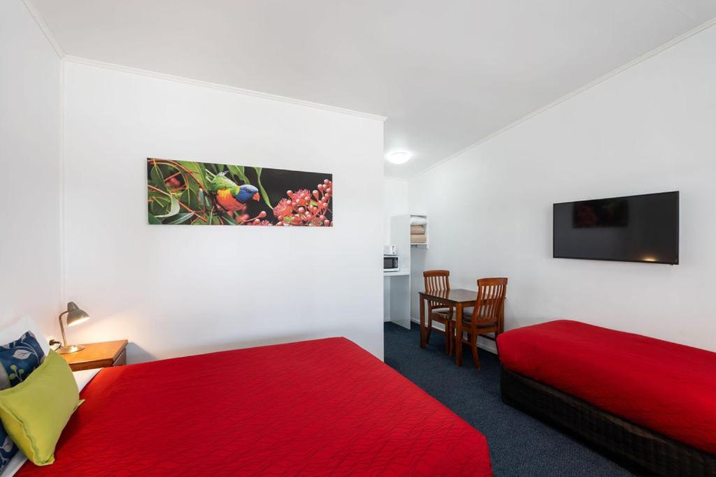Royal Motel Тентърфилд Екстериор снимка
