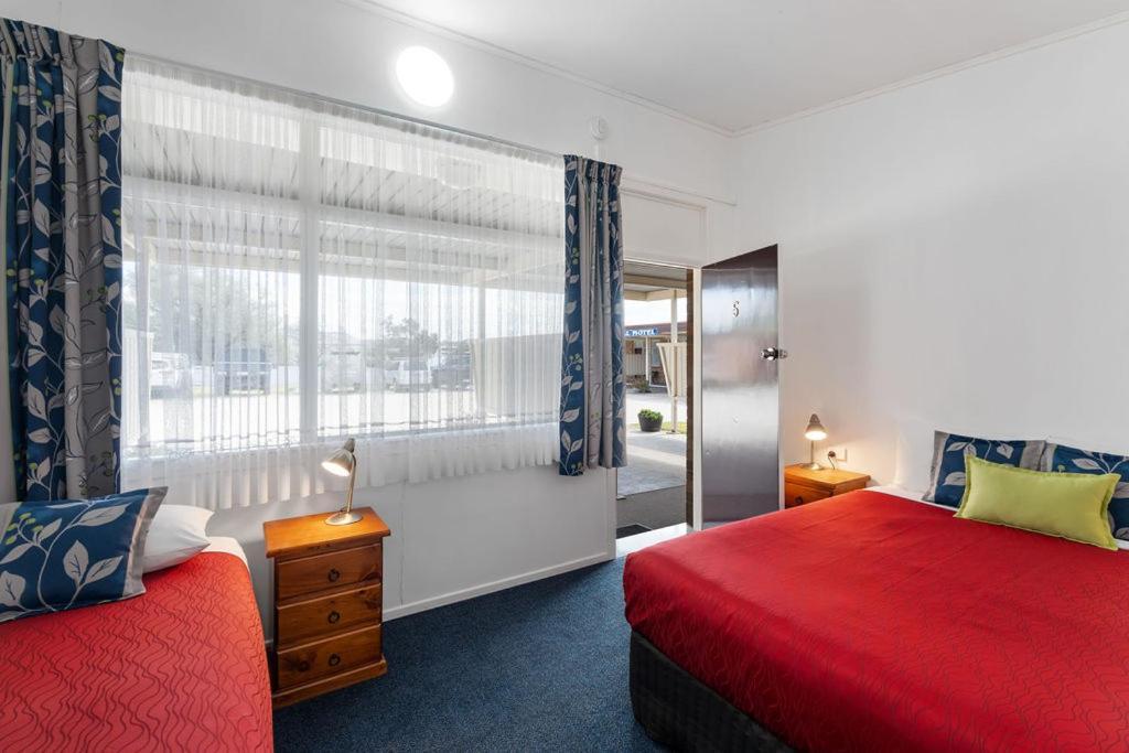 Royal Motel Тентърфилд Екстериор снимка