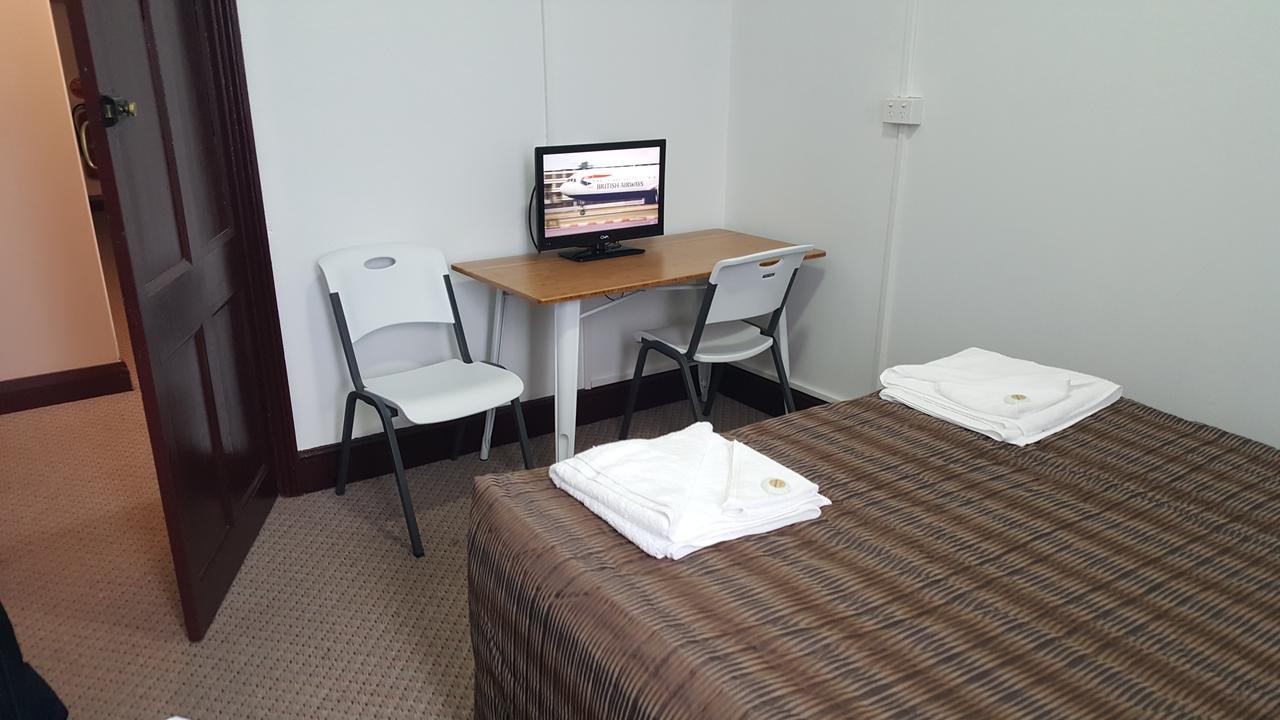 Royal Motel Тентърфилд Екстериор снимка