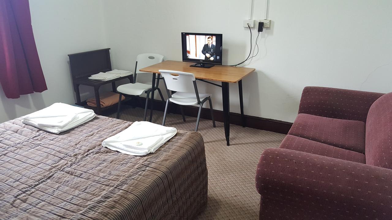 Royal Motel Тентърфилд Екстериор снимка